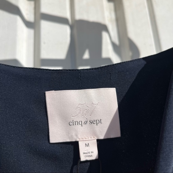 Cinq a Sept navy blue layered chiffon tank top (100% silk) - Picture 5 of 6